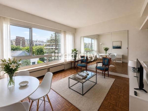Appartement
         2 pièces
        - 56 m²
