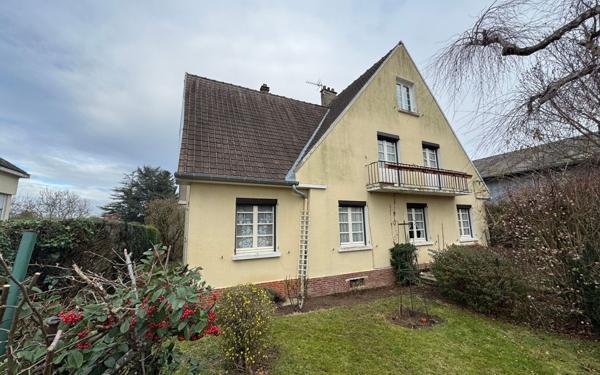 Maison à vendre    6 pièces • 135 m2 Saint-Just-en-Chaussée