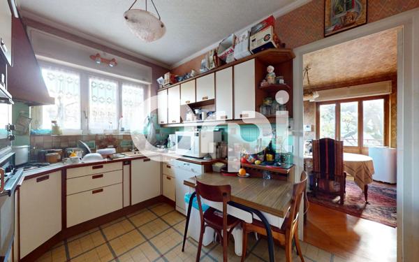 Maison à vendre    4 pièces • 141,16 m2 Bron