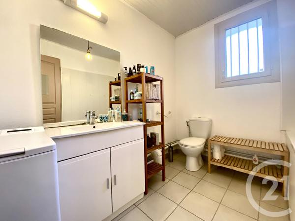 Appartement T3 à vendre  3 pièces - 56,55 m2 ST GENIX SUR GUIERS - 73