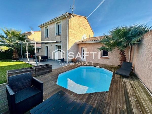 SAINT-LYS - Belle maison avec piscine, idéalement située !
