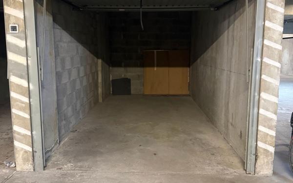 Stationnement à vendre    12,17 m2 Lyon 3
