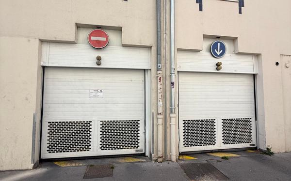 Stationnement à vendre    12,17 m2 Lyon 3