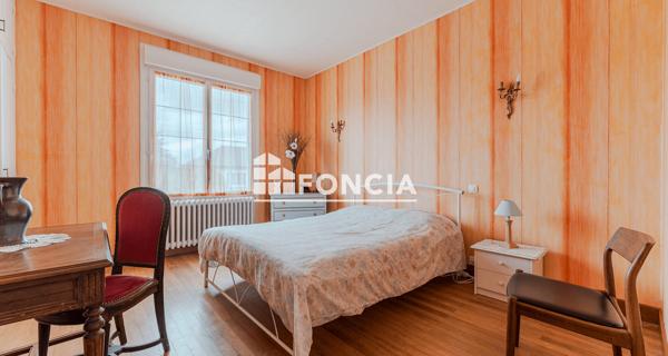 À vendre Maison 6 pièces 171 m² - Amboise 37400