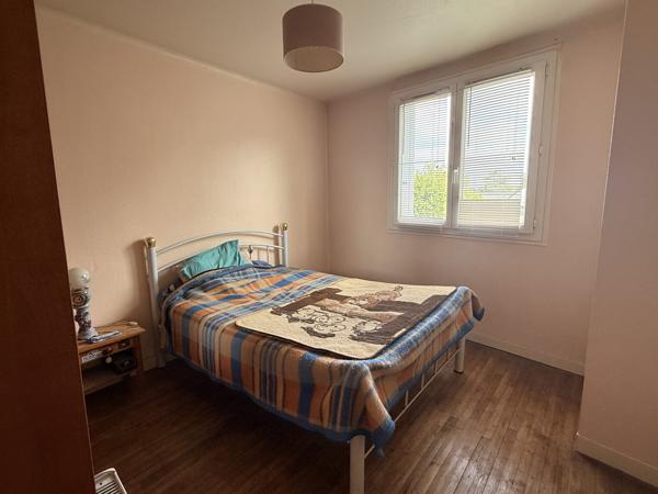 Maison de centre-ville avec jardin et garage – 64 m²