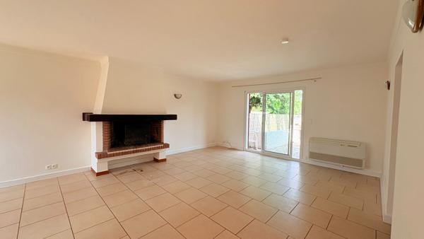 Maison 4 pièces à louer à Borgo - Réf 5779