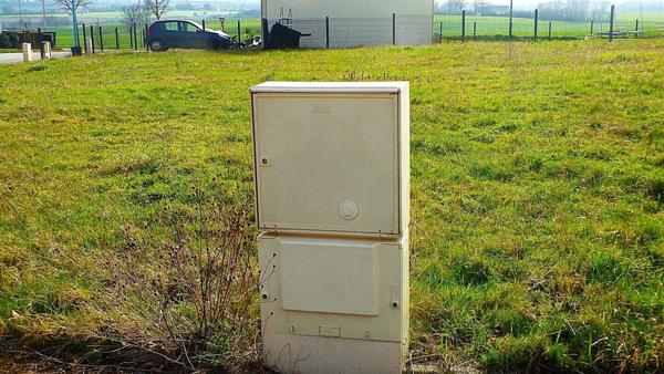 terrain à batir, viabilisé cadastre : AC0538