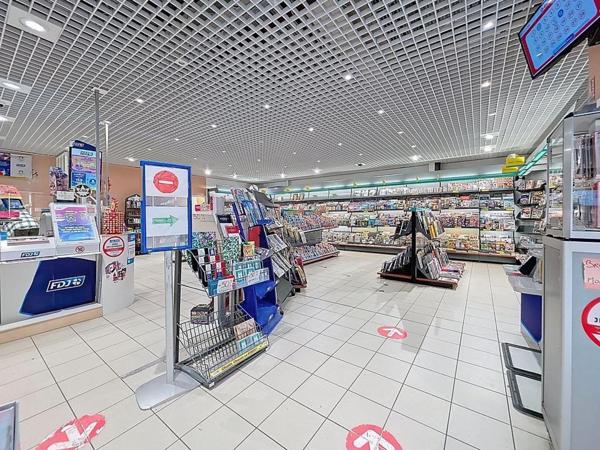 Fonds De Commerce à SEVREMOINE, 49450 - 2 pièces 123m²