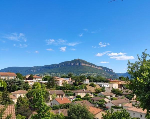 TERRAIN À BATIR - 774 m2 - MILLAU
