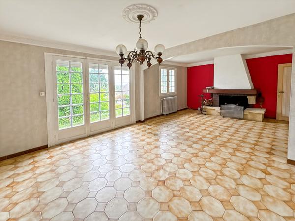 Maison Jouy Le Moutier