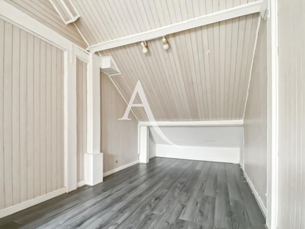 Maison individuelle à Elancourt de 6 pièce(s) 117 m2