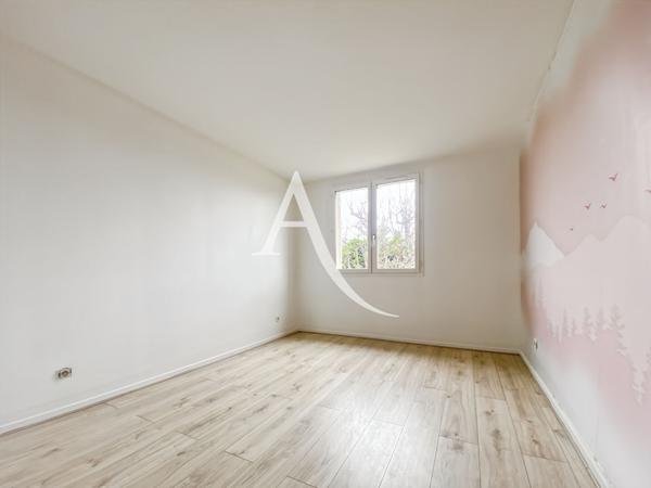 Maison individuelle à Elancourt de 6 pièce(s) 117 m2