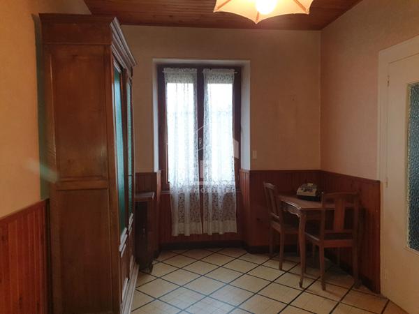 Maison  Dauphinoise de 1897 sur Grand Terrain  de 5624 m²