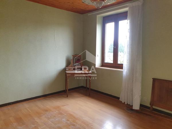 Maison  Dauphinoise de 1897 sur Grand Terrain  de 5624 m²