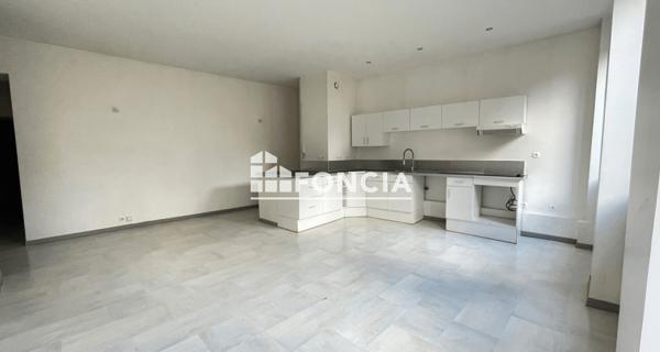 Location Appartement 3 pièces 70.49 m² - Saint-étienne 42100