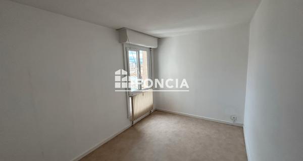 Location Appartement 5 pièces 94.38 m² - Roanne 42300