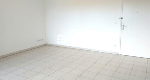 Location Appartement 2 pièces 44.05 m² - Montfavet 84140
