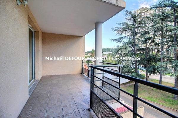 FIRMINY 42700 Appartement type T3 de 82 m² avec balcon, cave et place de parking