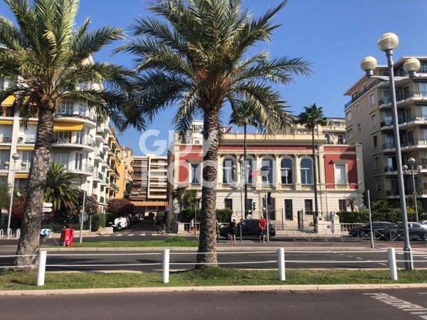 NICE PROMENADE/ STUDIO RÉNOVÉ À DEUX PAS DE LA MER