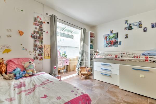 Maison familiale avec jardin à 5 min des commerces et transports !