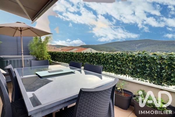 Appartement à vendre 4 pièces 90 m² Cuges-les-Pins
