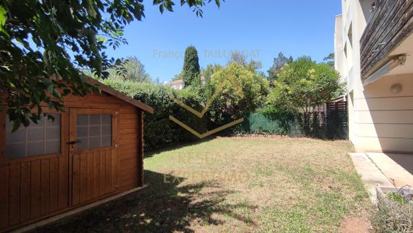 APPT TYPE T2 -RDJ-RESIDENCE SECURISEE- PLACE DE PARKING NOMINATIVE-PROCHE CENTRE VILLE