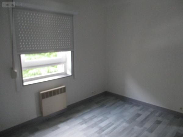 Appartement à louer à Brionne dans l'Eure (27800), ref : 27049-L195