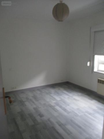 Appartement à louer à Brionne dans l'Eure (27800), ref : 27049-L195