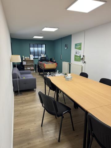 A LOUER - LOCAL D'ACTIVITE DE 180 M² - ANGERS ORGEMONT
