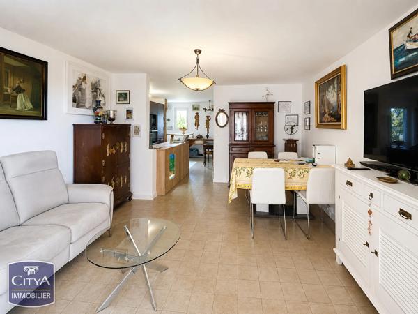 Appartement à vendre 3 pièces 65m² Sainte-Maxime (83120)