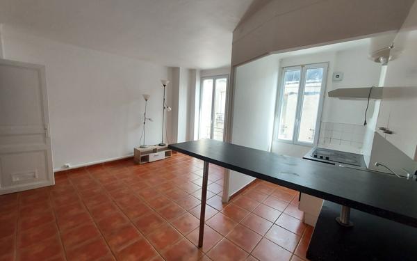 Appartement à vendre    2 pièces • 32,68 m2 Gagny