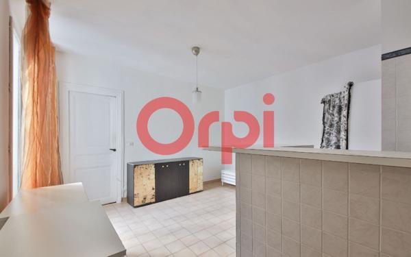 Appartement à vendre    2 pièces • 35,15 m2 Paris 11