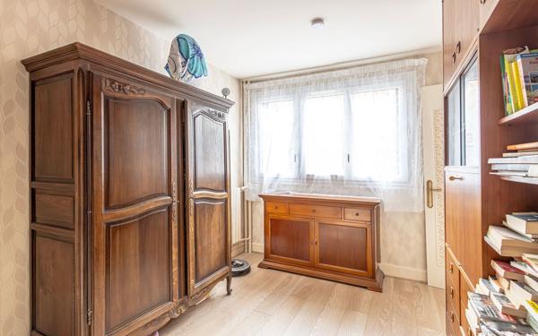 Appartement à vendre    4 pièces • 66,48 m2 Paris 13