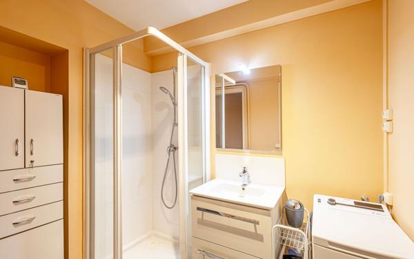 Appartement à vendre    4 pièces • 66,48 m2 Paris 13