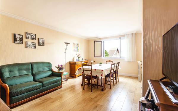 Appartement à vendre    4 pièces • 66,48 m2 Paris 13