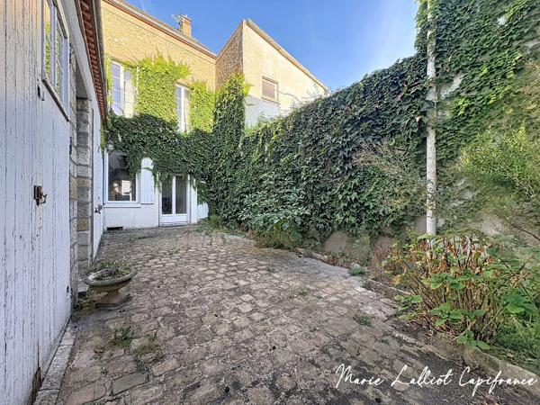 Maison à vendre 9 pièces, Pithiviers Centre, 5 chambres, Petite cour, Logement indépendant