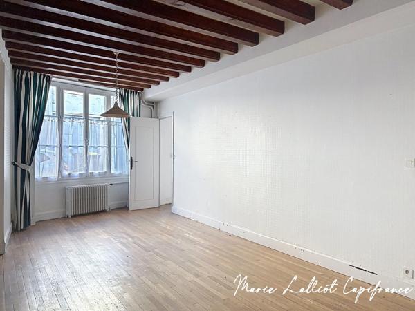 Maison à vendre 9 pièces, Pithiviers Centre, 5 chambres, Petite cour, Logement indépendant