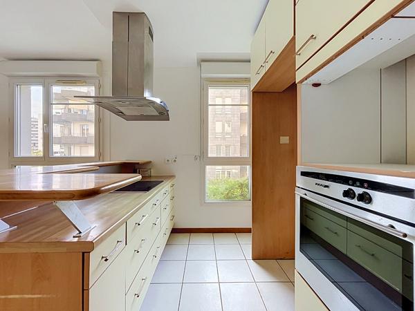 Appartement 5 pièces de 99.85 m² - Saint-Germain-en-Laye