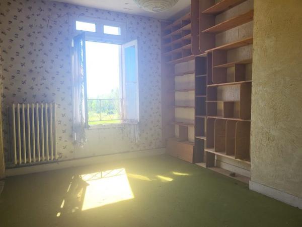 Maison ancienne Saint-Savinien 310 m²