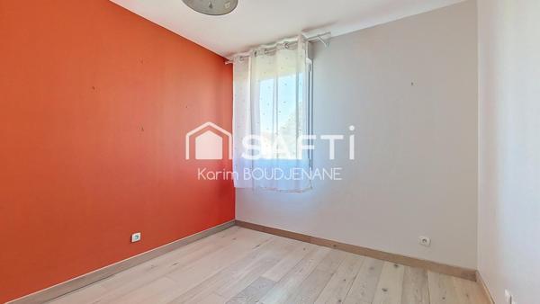 DE 2012, 117 m2 Individuelle, sous sol total, 476 m2 de terrain....