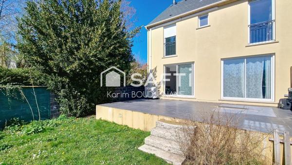 DE 2012, 117 m2 Individuelle, sous sol total, 476 m2 de terrain....