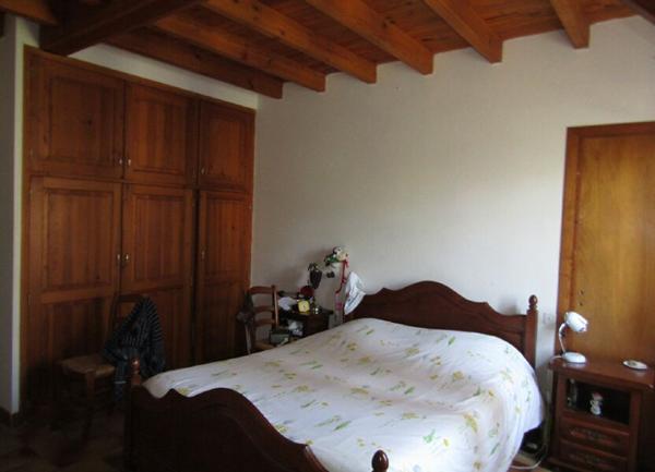 Maison à vendre    11 pièces •  Saint-Vincent-Lespinasse