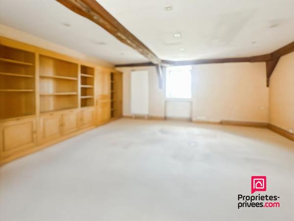 Immeuble Avallon 18 pièce(s) 550 m2