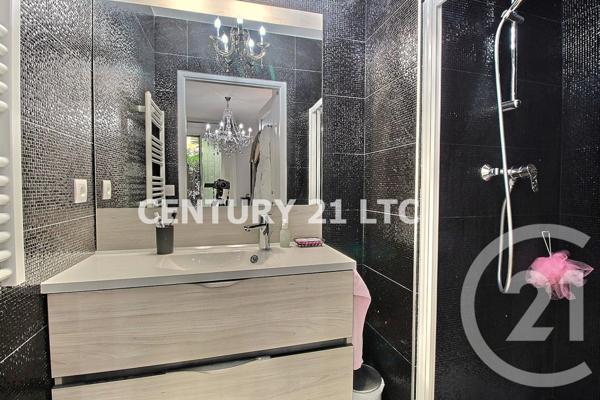 Appartement F4 à vendre  4 pièces - 89,38 m2 CHARENTON LE PONT - 94