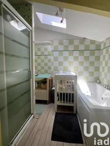 Maison à vendre 6 pièces 188 m² Saint-Jean-de-Liversay