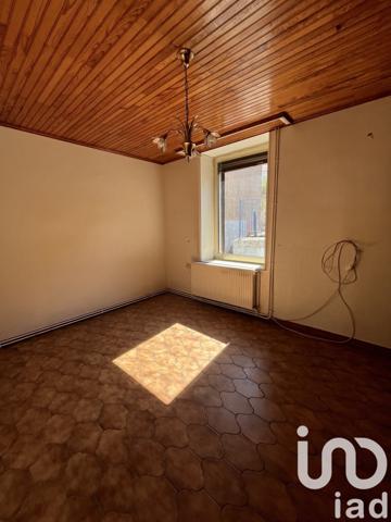 Maison 3 pièces de 71 m² à Audun-le-Tiche (57390)