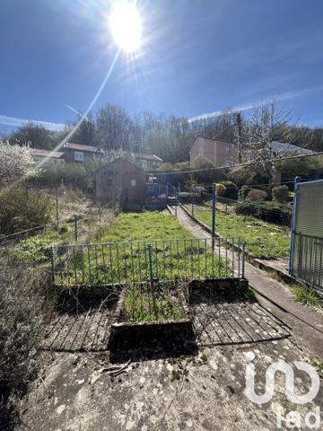 Maison 3 pièces de 71 m² à Audun-le-Tiche (57390)