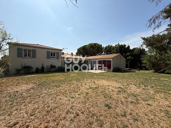 Maison spacieuse à vendre à Lagord - 6 chambres, 192 m²