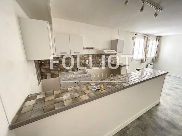 Appartement Coutances 3 pièce(s) 81 m2 A VENDRE CENTRE DE COUTANCES REZ DE CHAUSSEE