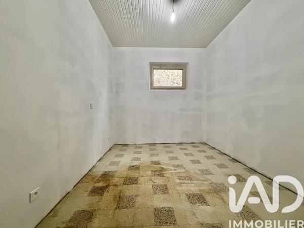 Maison à vendre 6 pièces 205 m² Le Châtenet-en-Dognon